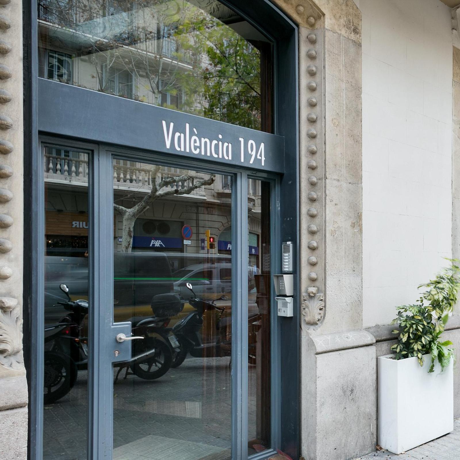 Vale Suites Barcelona Exterior photo